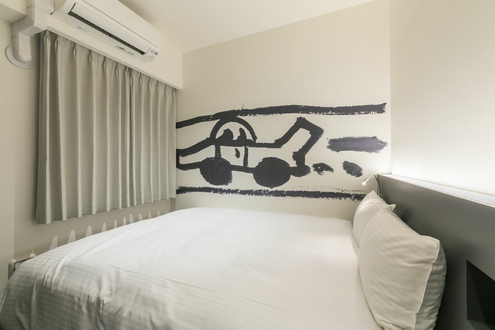 Hotel Wbf Artstay Namba Osaka Buitenkant foto